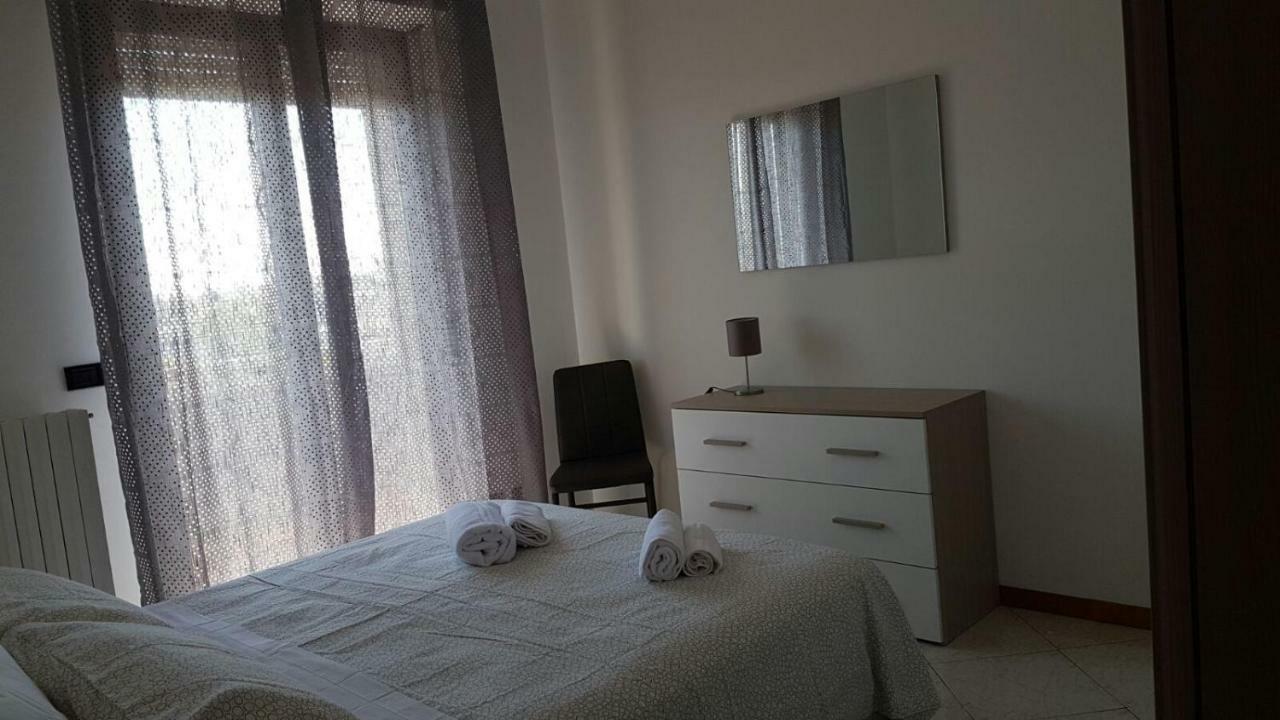 Domus Maris Viserba, Spiagge E Centro A 100 Mt, Promo Maggio Fiera Macfrut, Fieravicola, Expo Dental, Meeting Rimini Zewnętrze zdjęcie